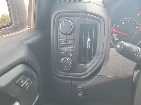Used 2023 Chevrolet Silverado 1500 Custom AWD/4WD image 16
