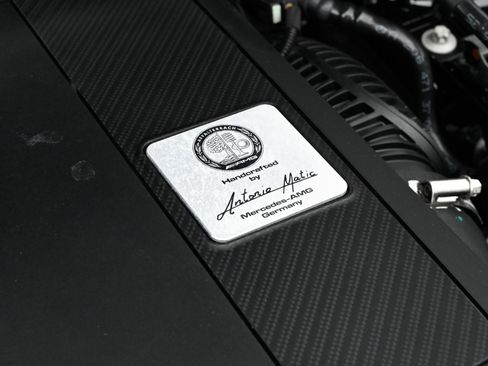 Used 2024 Mercedes-Benz GLC 43 AMG 4MATIC image 63