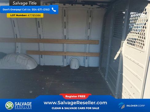 Used 2017 GMC Savana 2500 RWD image 15