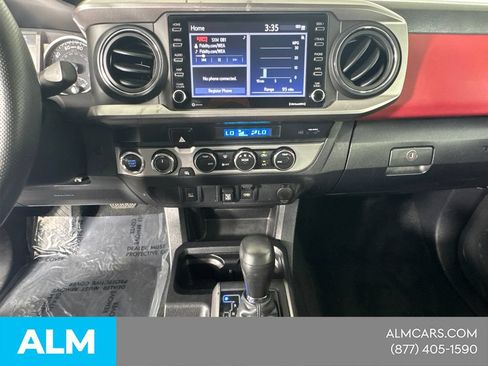 Used 2023 Toyota Tacoma SR5 AWD/4WD image 31