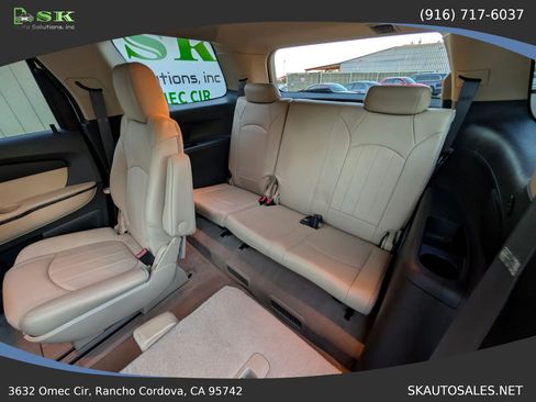 Used 2012 GMC Acadia Denali AWD/4WD image 30