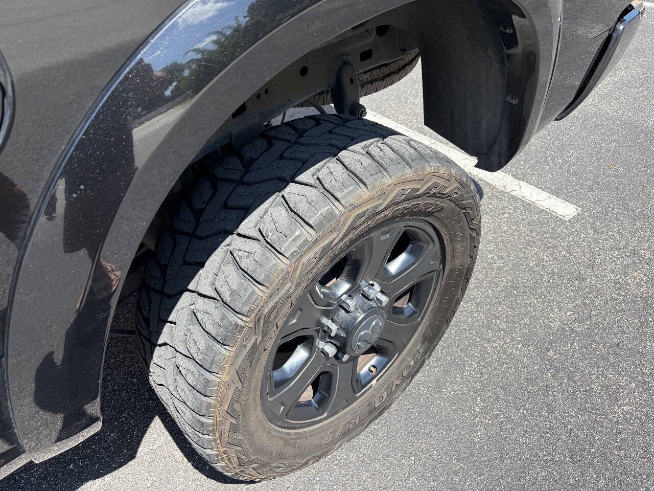 Used 2018 RAM 2500 Laramie w/ Sport Appearance Group AWD/4WD image 18