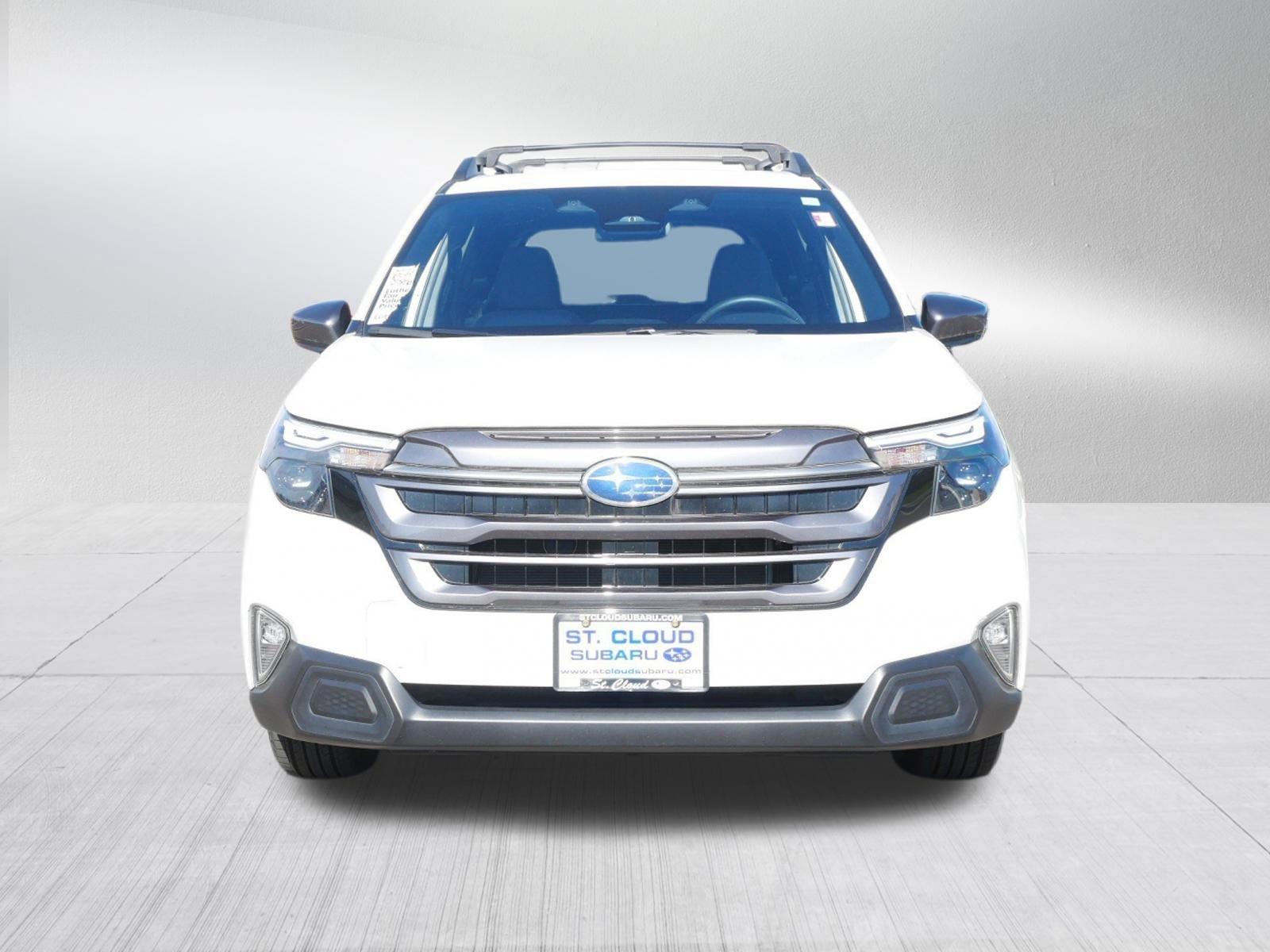 Certified 2025 Subaru Forester Premium AWD/4WD image 2