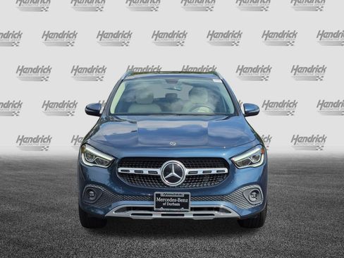 Used 2021 Mercedes-Benz GLA 250 4MATIC w/ Premium Package image 3