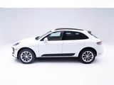 Certified 2023 Porsche Macan image 2