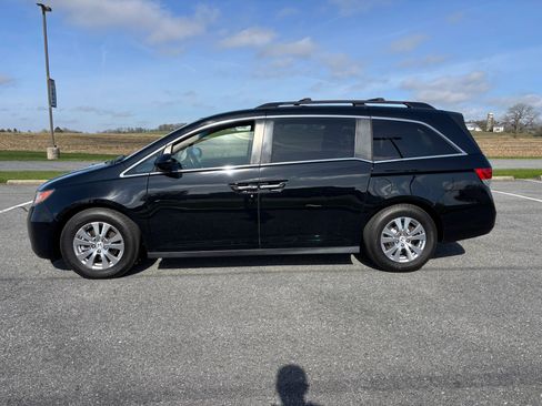 Used 2016 Honda Odyssey SE image 11
