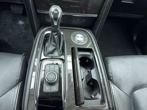 Used 2024 INFINITI QX80 Luxe image 27