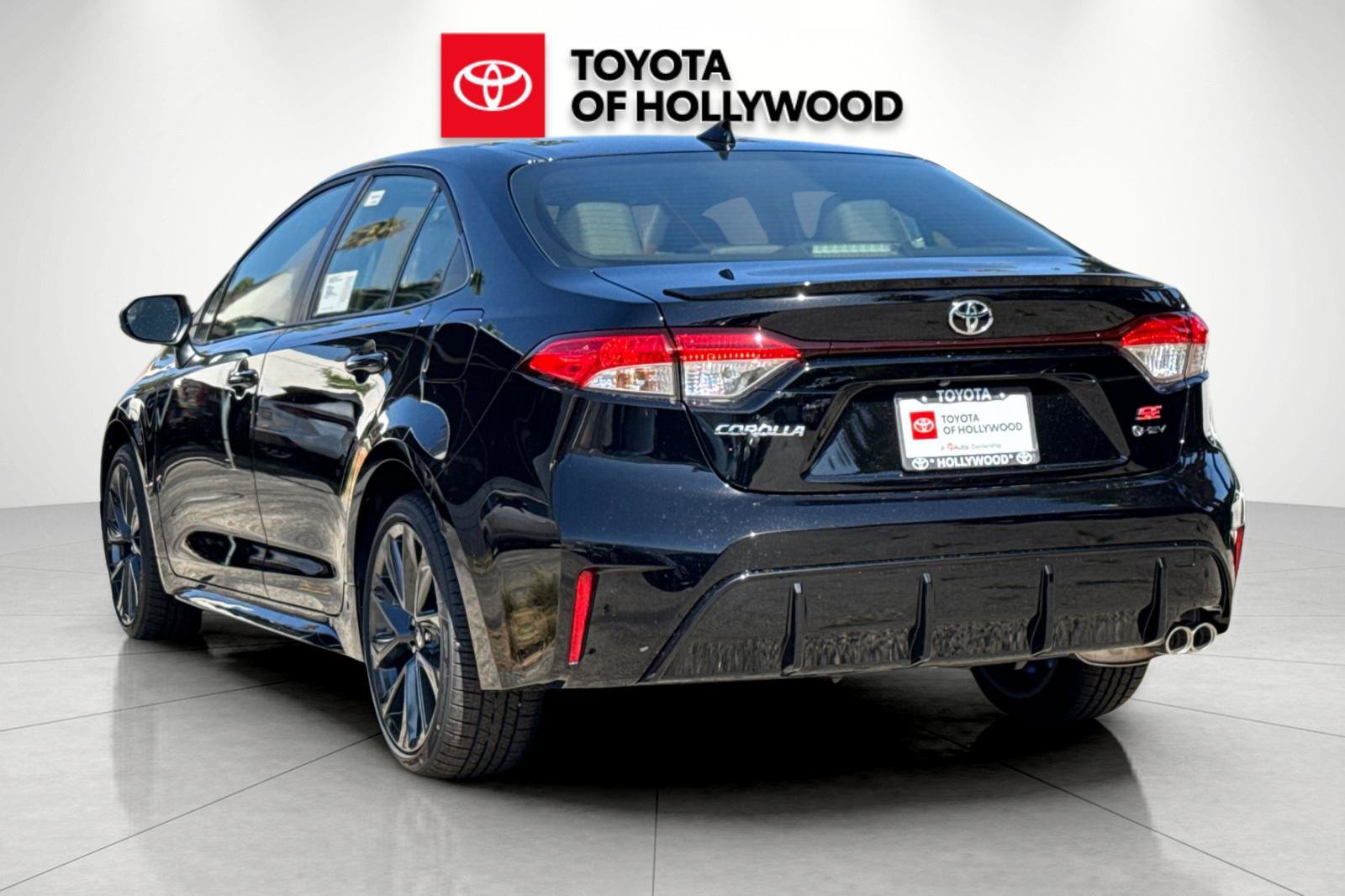 New 2027 Toyota Corolla SE w/ SE Premium Package FWD image 6
