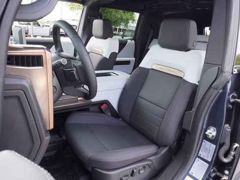 New 2025 GMC Hummer EV 2X AWD/4WD image 15
