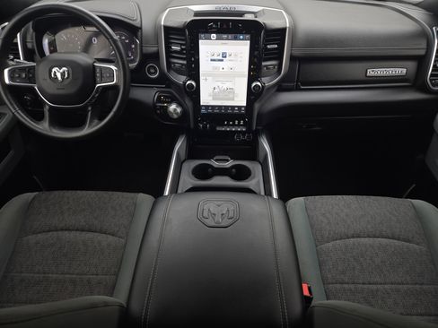 Used 2024 RAM 2500 Laramie w/ Night Edition image 29