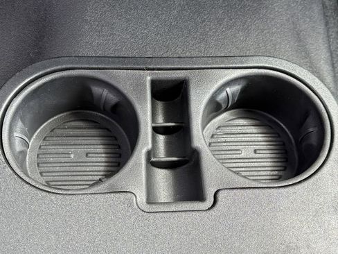 Used 2018 Ford F150 XLT image 10