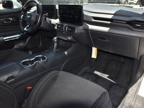 Used 2024 Ford Mustang GT RWD image 17
