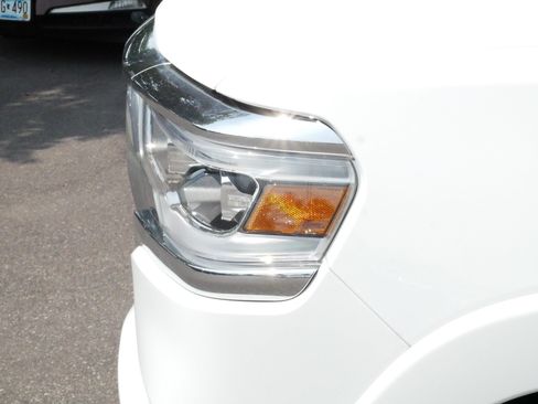 Used 2022 RAM 1500 Limited AWD/4WD image 16
