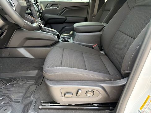 New 2026 GMC Canyon Elevation w/ Convenience Package RWD image 14
