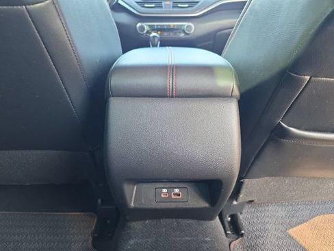 Used 2023 Nissan Altima 2.5 SR AWD/4WD image 26