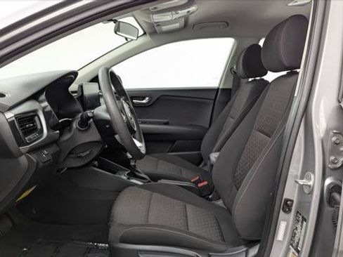 Used 2021 Kia Rio S FWD image 11