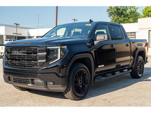 New 2026 GMC Sierra 1500 Elevation w/ Elevation Select Package AWD/4WD image 4