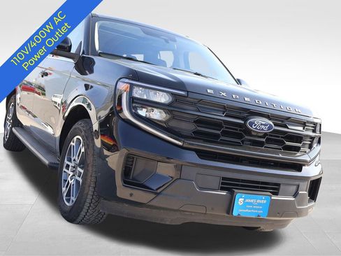Certified 2025 Ford Expedition Max Active image 7