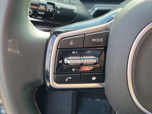 Used 2024 Kia Sorento SX FWD image 20