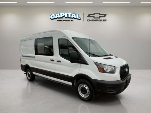 Used 2023 Ford Transit 250 Medium Roof w/ Load Area Protection Package image 7
