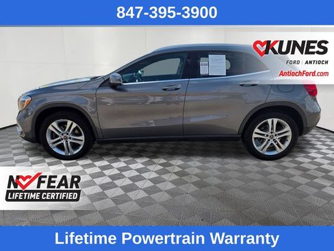 Used 2018 Mercedes-Benz GLA 250 4MATIC image 4