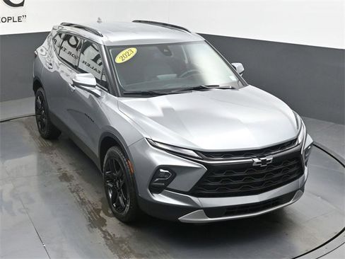 Used 2023 Chevrolet Blazer LT w/ LPO, Black Grille Bar Package image 46