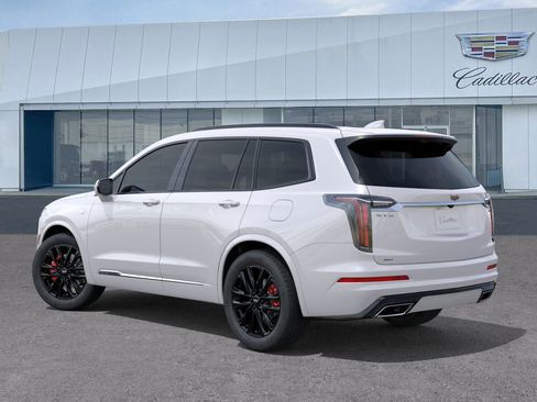 New 2025 Cadillac XT6 Sport w/ Platinum Package image 3