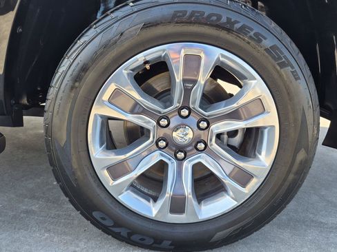 Certified 2022 RAM 1500 Limited w/ Body Color Bumper Group AWD/4WD image 15