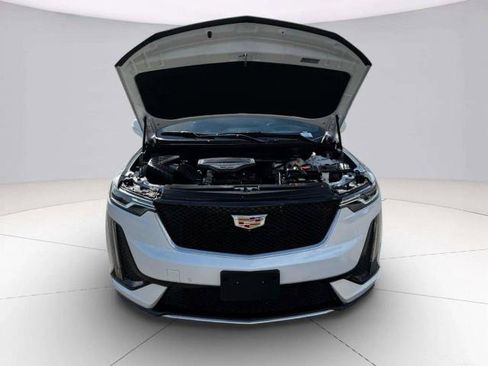 Used 2024 Cadillac XT6 Sport w/ Technology Package AWD/4WD image 61