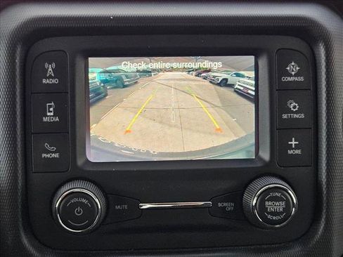 Used 2021 Jeep Wrangler Sport image 12