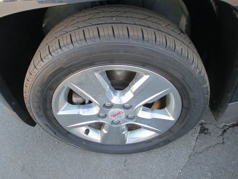 Used 2015 GMC Terrain SLE w/ Chrome Package image 12