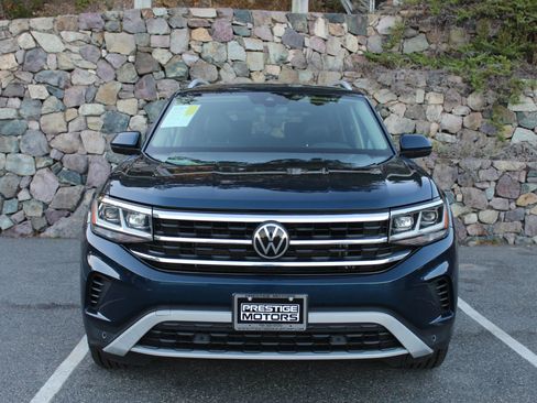 Used 2021 Volkswagen Atlas SEL image 3