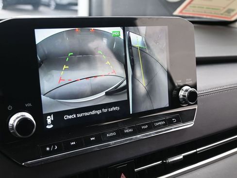 Used 2023 Mitsubishi Outlander SE image 24