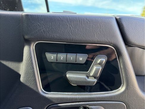 Used 2014 Mercedes-Benz G 63 AMG G 63 AMG 4MATIC Sport Utility image 44