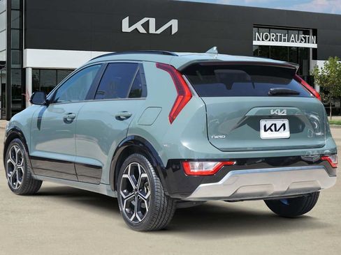 Certified 2024 Kia Niro EX Touring FWD image 4