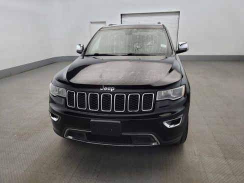 Used 2018 Jeep Grand Cherokee Limited AWD/4WD image 15