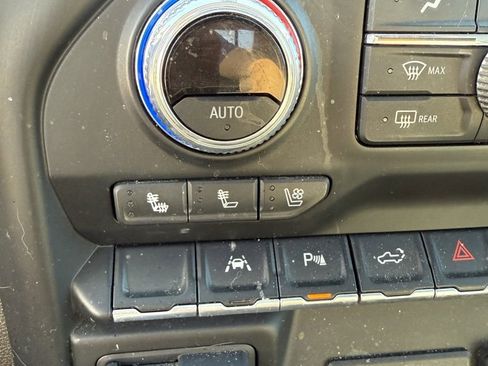 Used 2022 GMC Sierra 1500 SLT w/ SLT Premium Plus Package image 22