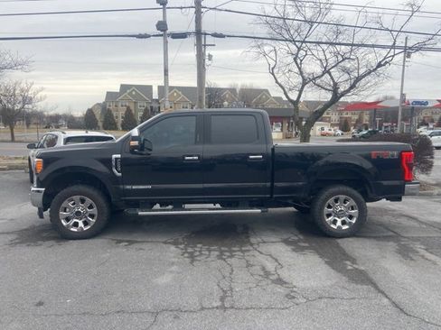 Used 2019 Ford F250 Lariat w/ Lariat Ultimate Package image 1