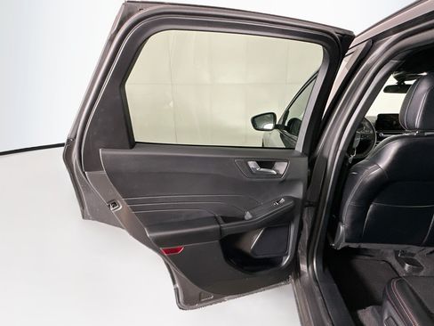 Used 2025 Ford Escape ST-Line FWD image 26