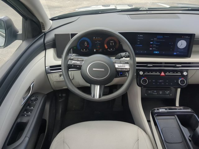 Used 2025 Hyundai Tucson Blue AWD/4WD image 19