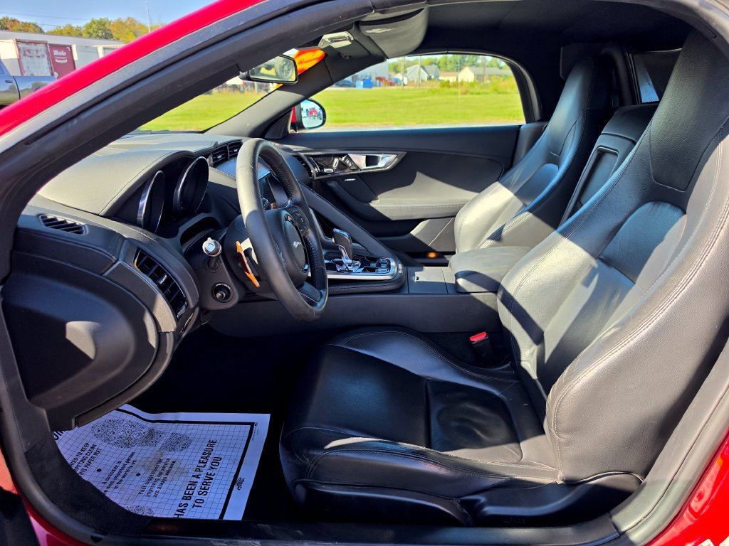 Used 2015 Jaguar F-TYPE Convertible RWD image 16