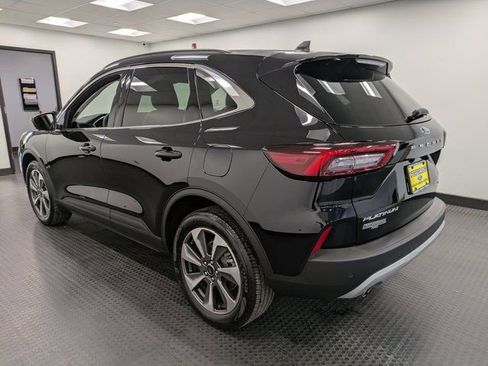 Used 2024 Ford Escape Platinum image 6