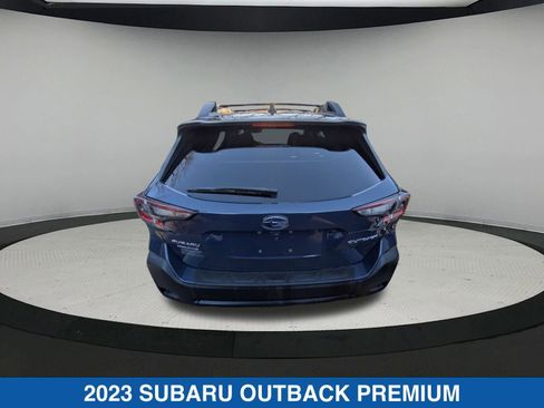 Certified 2023 Subaru Outback Premium image 5
