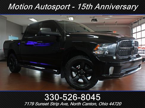 Used 2018 RAM 1500 Express w/ Wheel & Sound Group AWD/4WD image 2