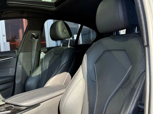 Used 2019 BMW 530i 530i Sedan 4D w/ Convenience Package image 11