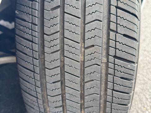 Used 2015 Chevrolet Cruze LT image 11