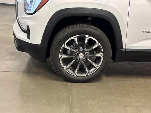 New 2027 GMC Terrain Elevation w/ Elevation Premium Package FWD image 8