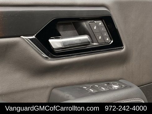 New 2026 GMC Yukon XL Denali w/ Sun & Power Step Package image 19