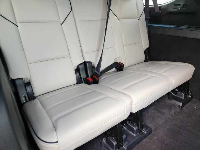 Used 2022 Cadillac Escalade ESV Sport w/ Touring Package AWD/4WD image 26