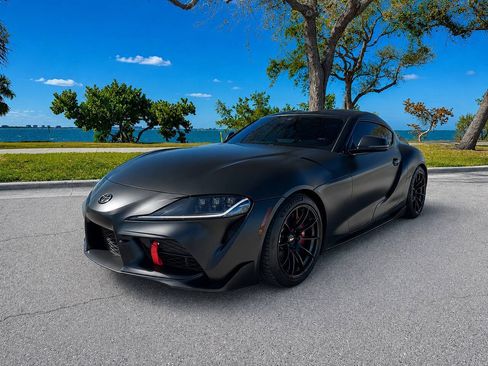 Used 2024 Toyota Supra Premium RWD image 3